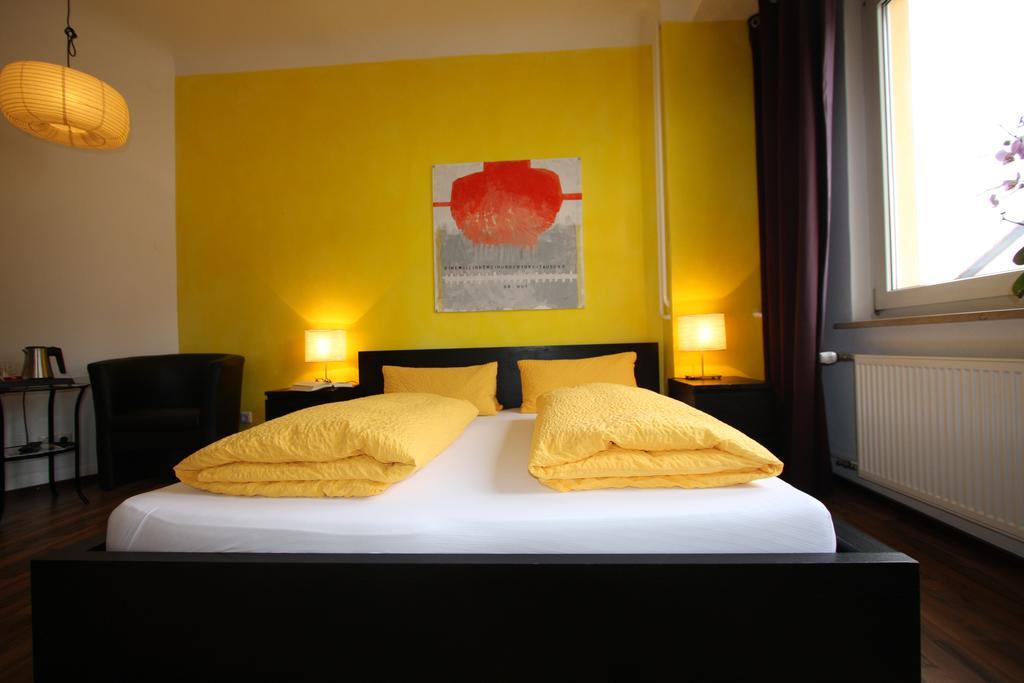 Stadthotel Kleiner Berg Friedrichshafen Exterior photo